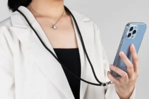 Lees meer over het artikel Lange telefoonkoorden
